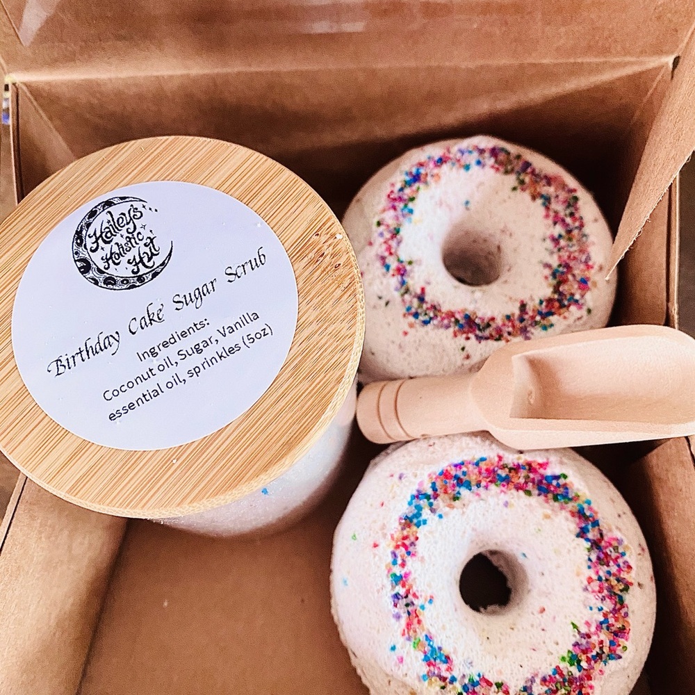 Birthday Cake Gift Set
